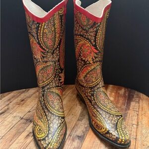 Paisley Patterned Women's Rain Boots